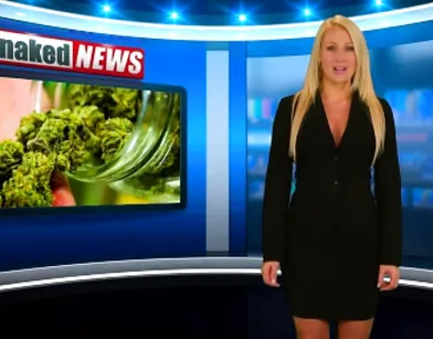 Голые девушки в новостях рассказывают актуальные события этой недели