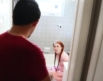 У подружки жены слишком тугой вход в передок и маленькие сисечки